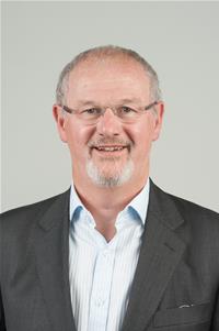 Profile image for Councillor Stephen Davies